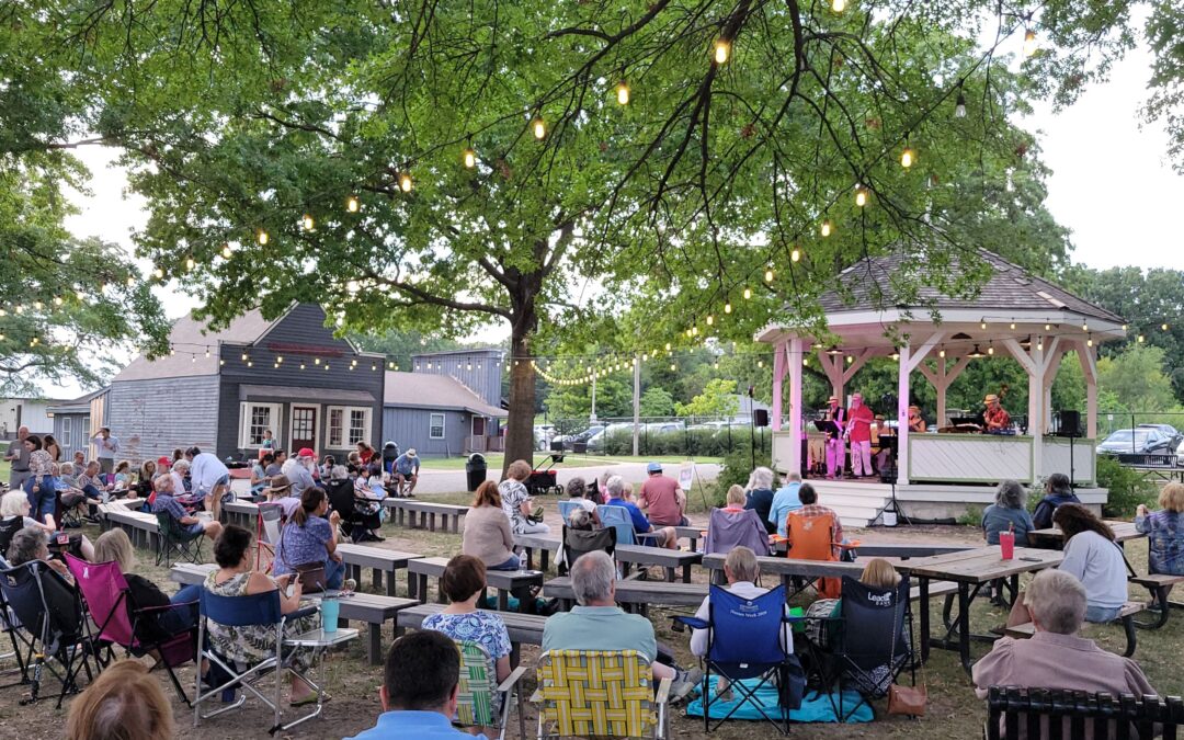 Jammin’ on the Green: Kansas City Ukesters